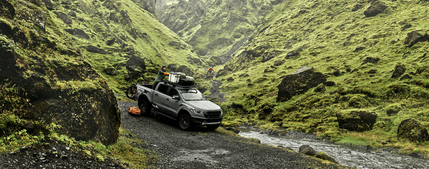 Kosz dachowy Thule Caprock Audi Q7 2015-