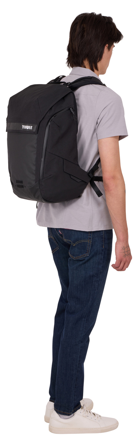 Thule Paramount Commuter Backpack 28L  - Black 	 3205235