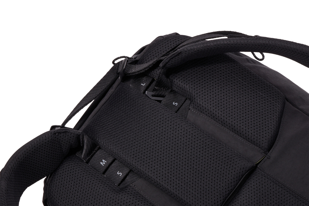 Thule Paramount Commuter Backpack 28L  - Black 	 3205235