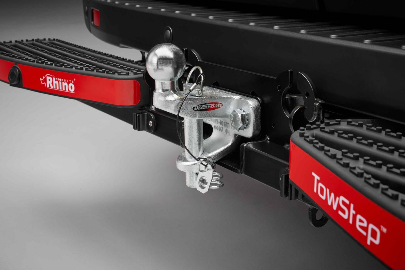 Tylny stopień Rhino TowStep TS11BOEF Black | Connect+