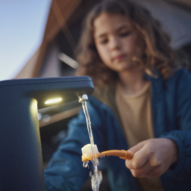 Dometic HYDRATION WATER FAUCET, SLATE 9600050795