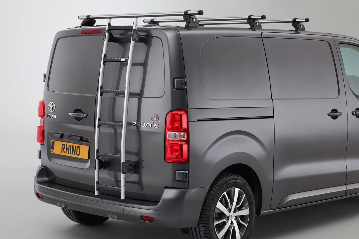 Drabinka na tylne drzwi RHINO Nissan NV300 (Primastar) 2016 -