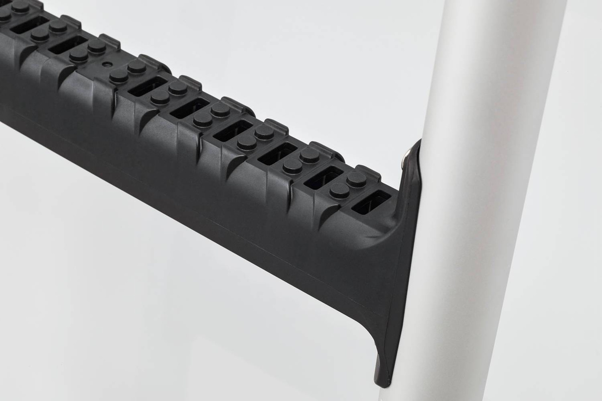 Drabinka na tylne drzwi RHINO Maxus Deliver 9 2020-