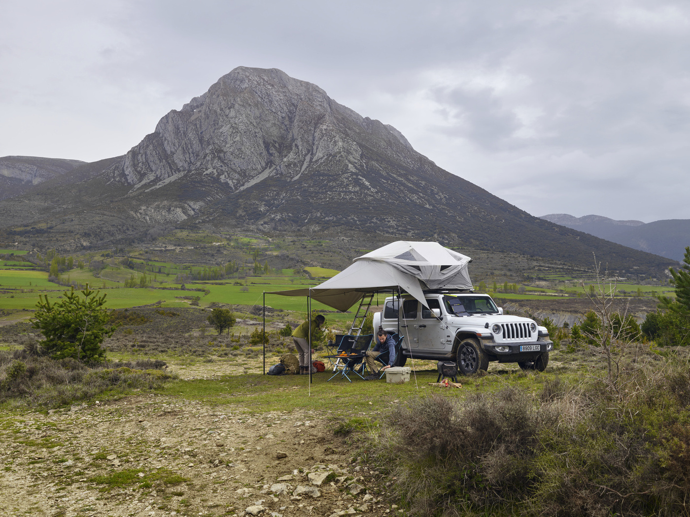 Namiot dachowy Thule Approach M Pelican Gray 901012