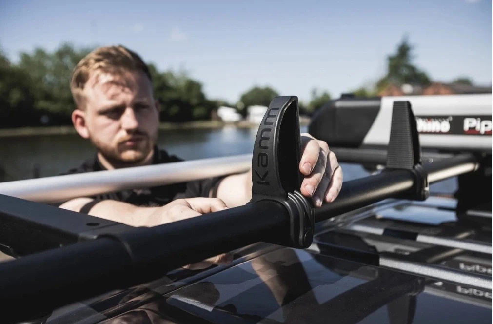 Bagażnik dachowy RHINO Kammbar Black VW T7 Transporter 2024-