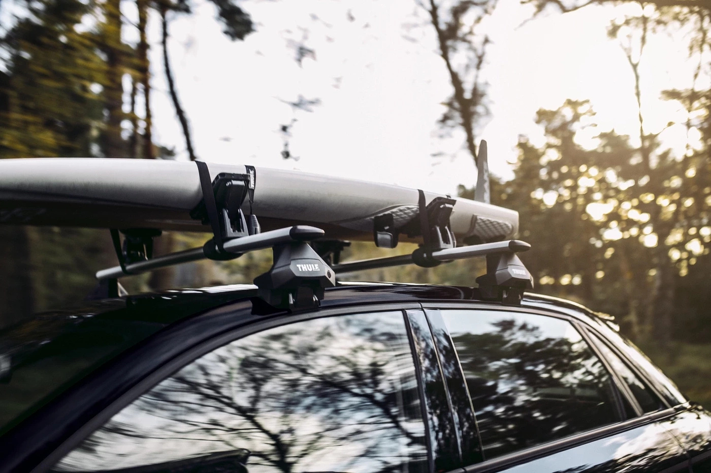 Bagażnik dachowy | Belki | Thule Volvo C40 SUV 2022- + Smycz KapitanHak