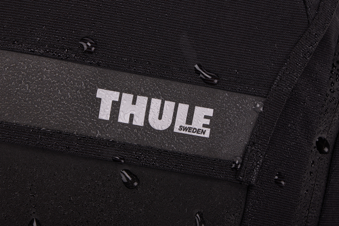 Thule Paramount Commuter Backpack 28L  - Black 	 3205235