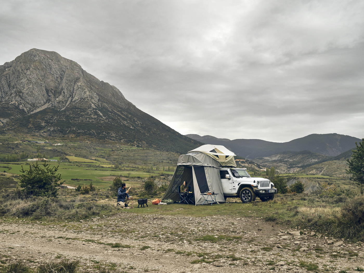 Namiot dachowy Thule Approach M Pelican Gray 901012