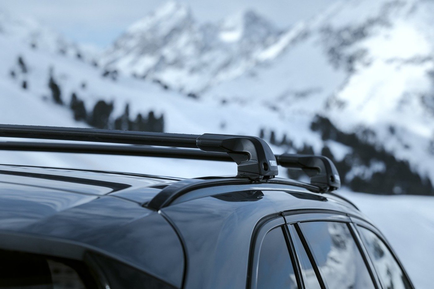 Bagażnik dachowy Thule Wingbar Edge Evo Black Audi Q7 2006-2015